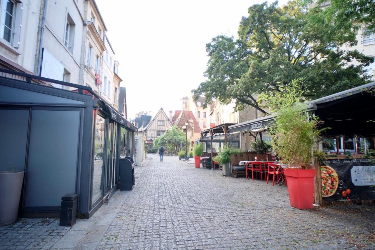 Apartmán Le Perroquet Fringant, Rue Pietonne Et Quartier Historique Caen Exteriér fotografie